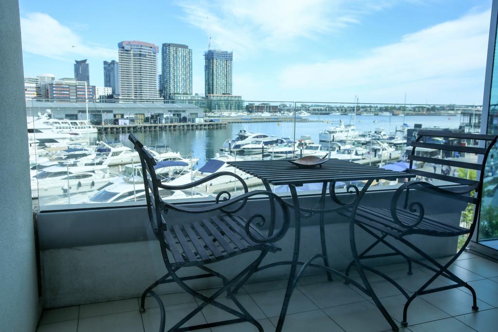 Urbanminder @ Docklands Apartment เมลเบิร์น ห้อง รูปภาพ