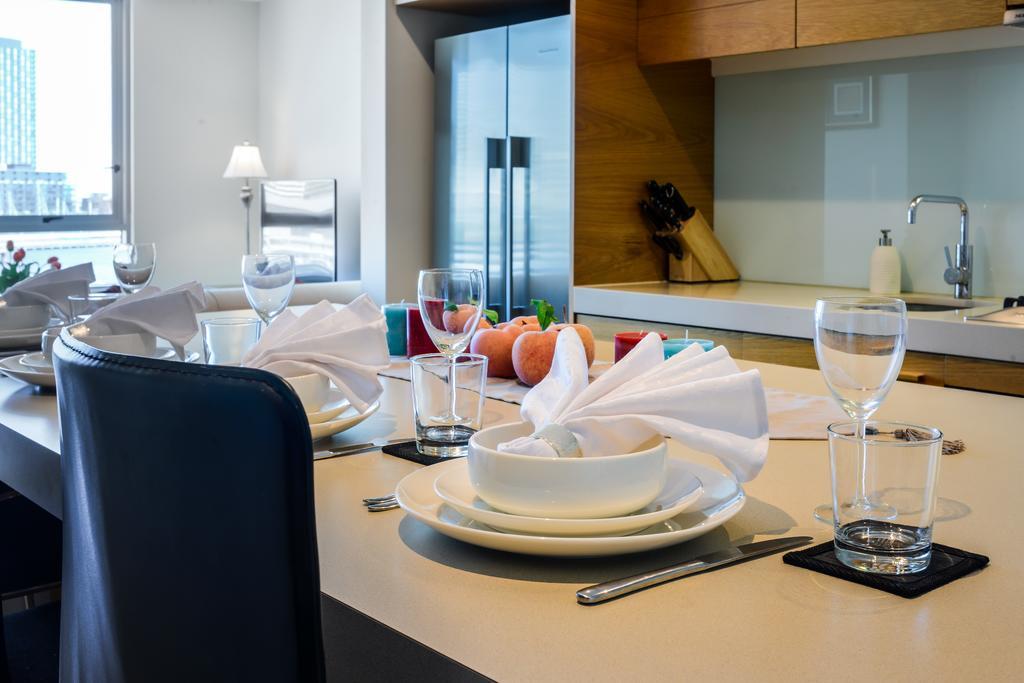 Urbanminder @ Docklands Apartment เมลเบิร์น ภายนอก รูปภาพ