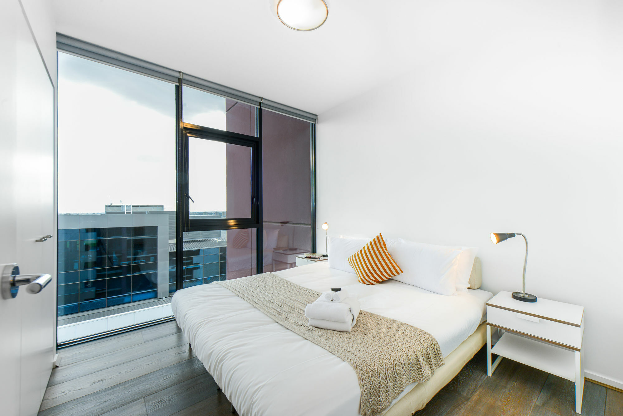 Urbanminder @ Docklands Apartment เมลเบิร์น ภายนอก รูปภาพ