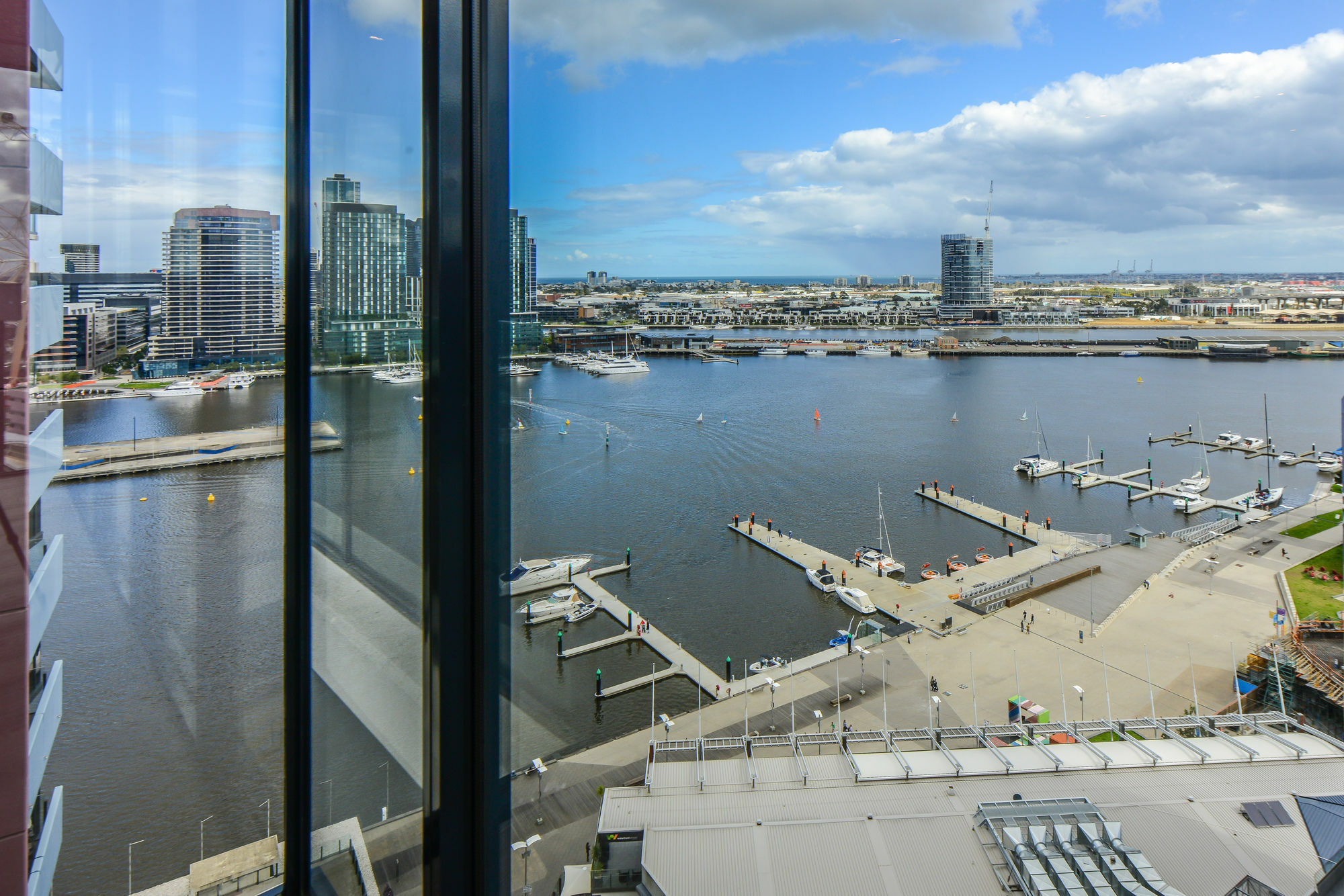 Urbanminder @ Docklands Apartment เมลเบิร์น ภายนอก รูปภาพ
